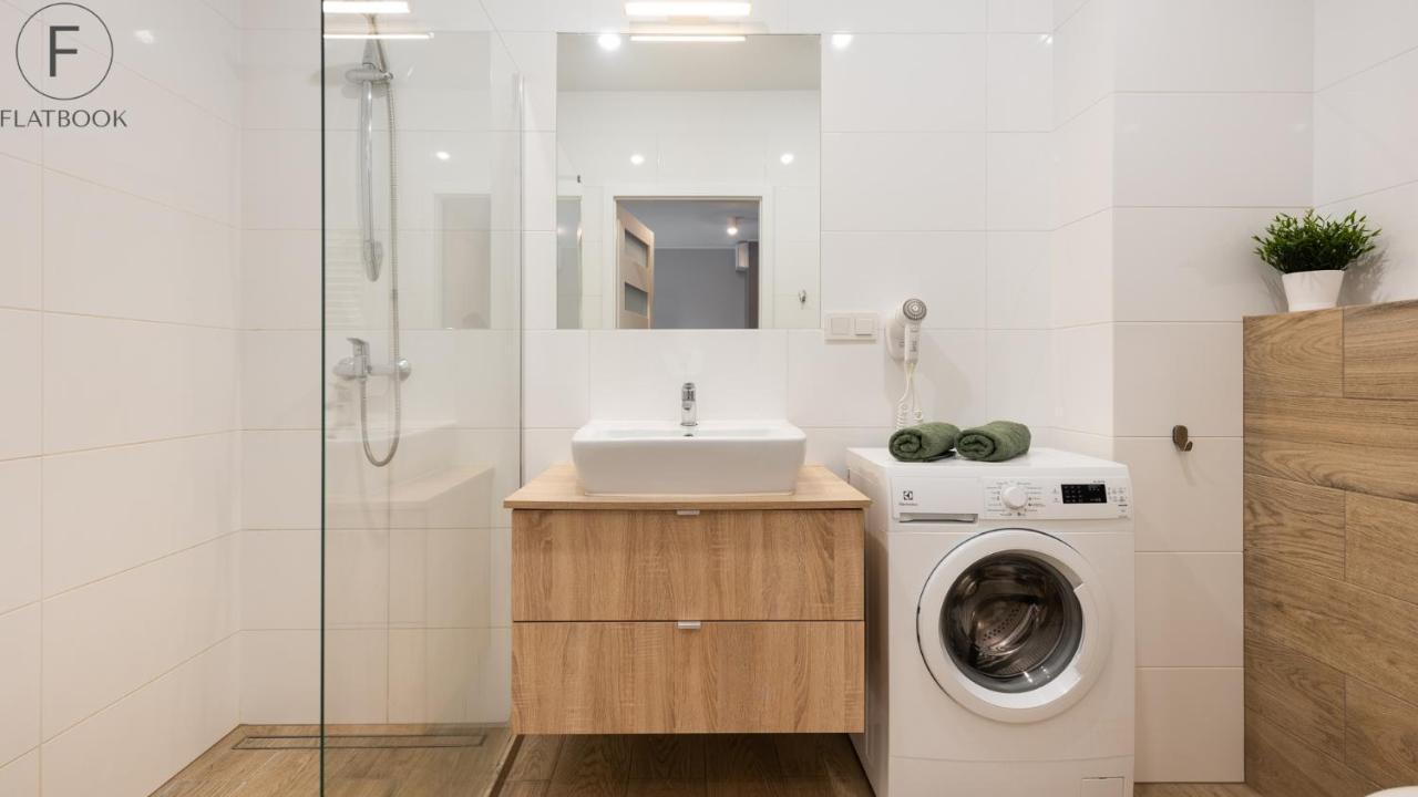 גדנסק Flatbook - City Center Spa Apartments Motlawa מראה חיצוני תמונה